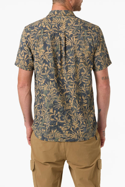 Perforated Printed Performance Shirt – Lightweight Comfort